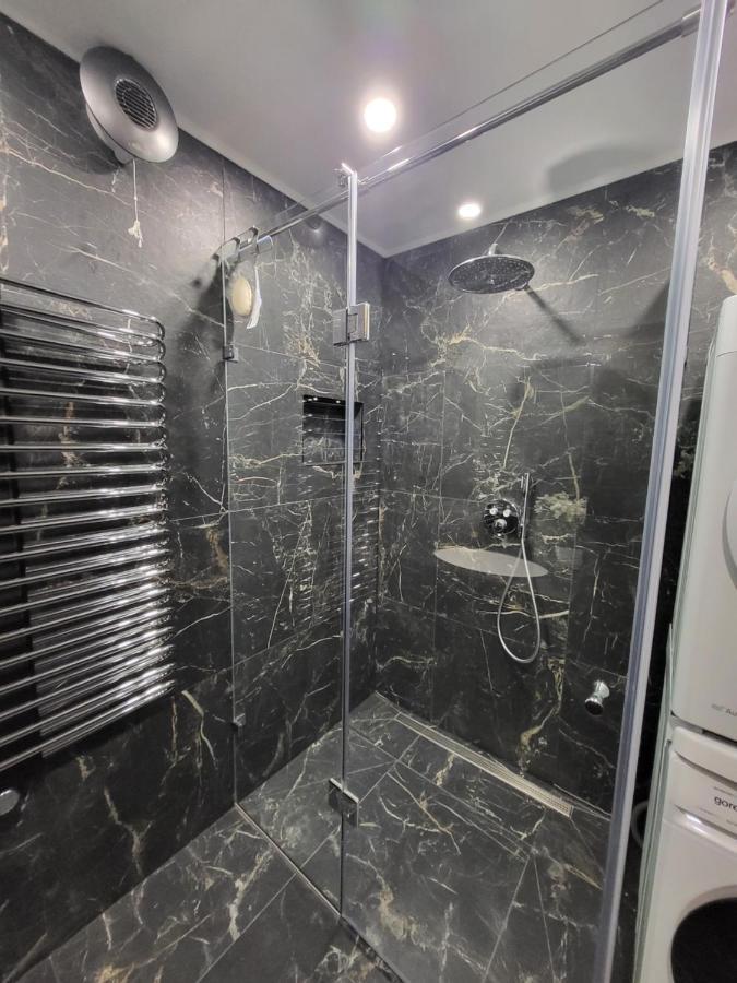 E. D. Elite Apartment Šiauliai Kültér fotó
